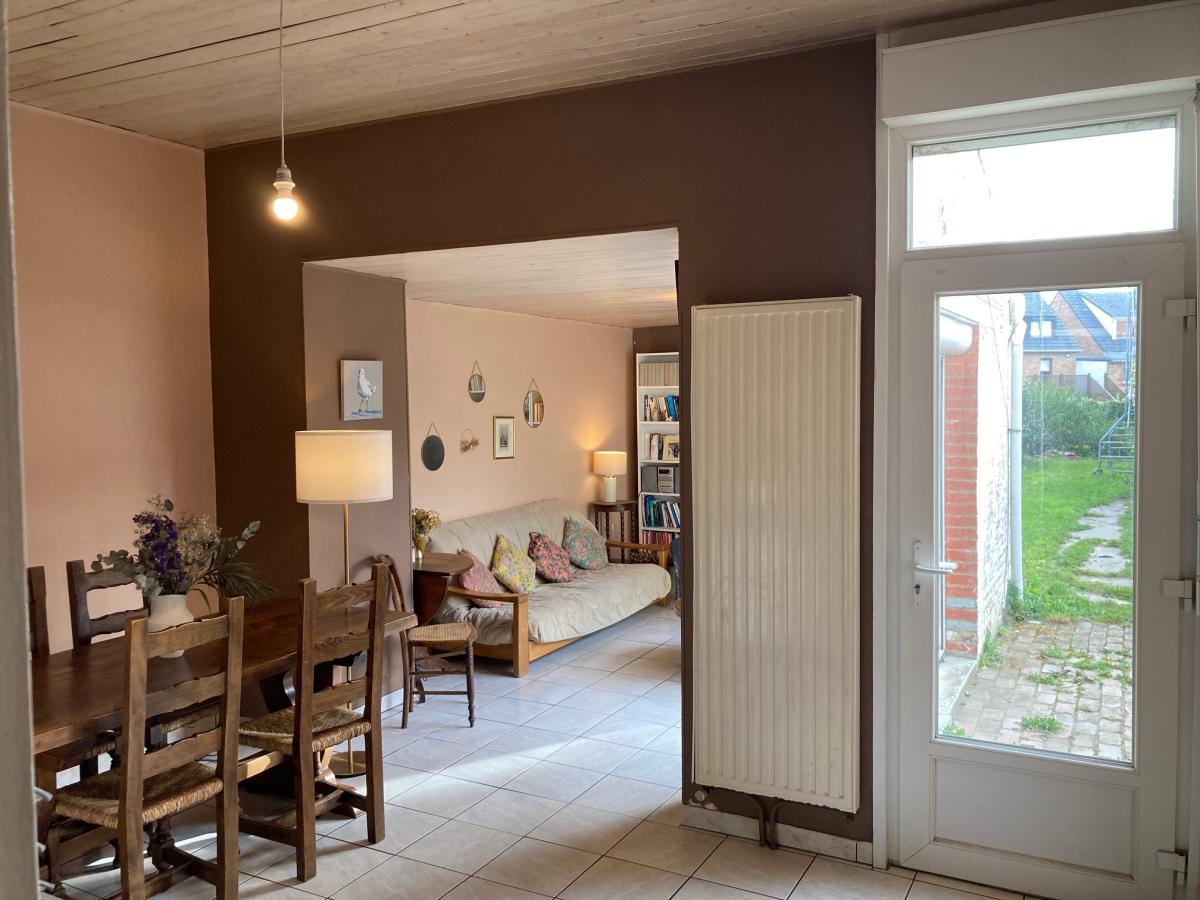 maison-en-briques-6-chambres-a-vendre-a-la-bassee-2-6aa2dfa76da63.jpg